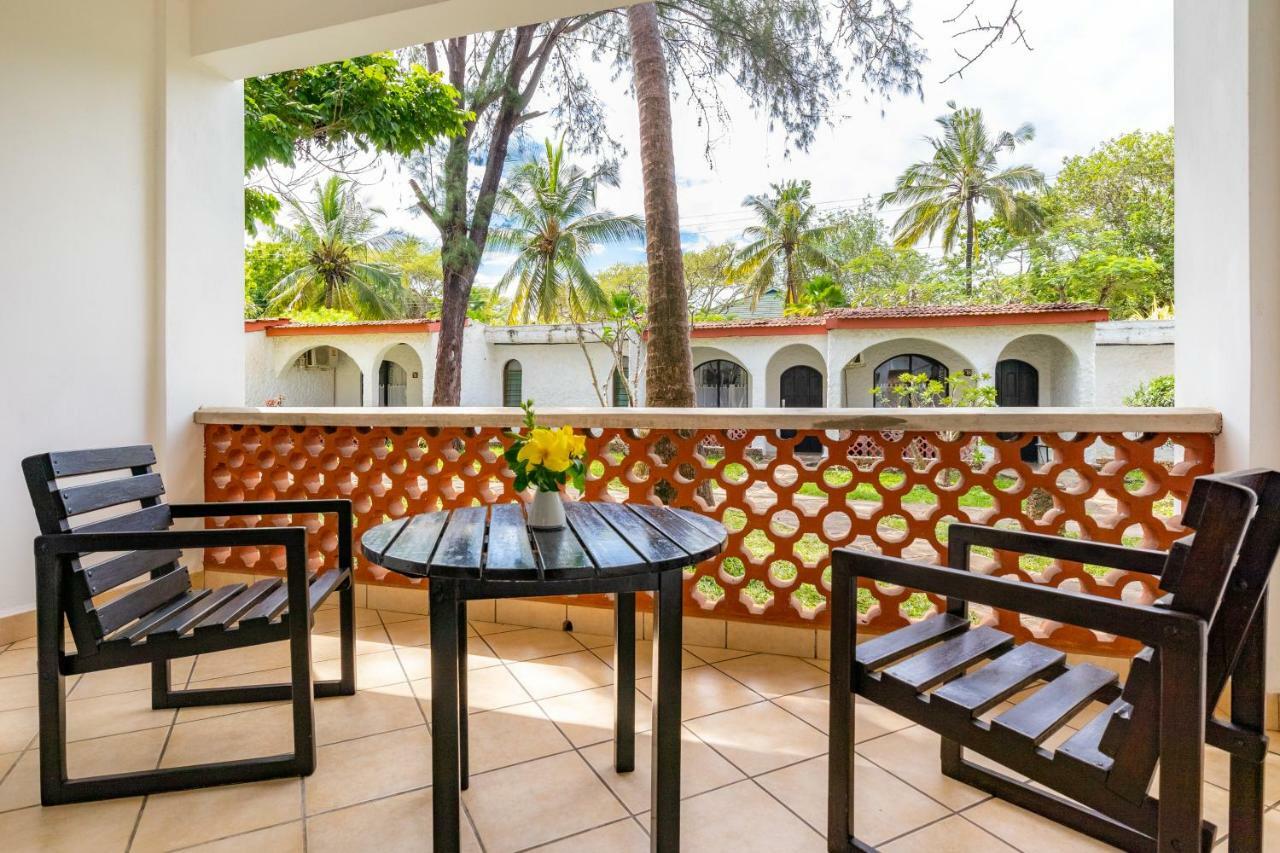 Diani Sea Lodge Diani Beach Εξωτερικό φωτογραφία