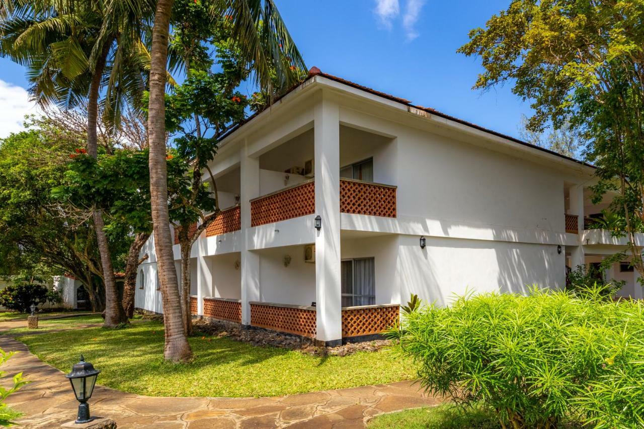 Diani Sea Lodge Diani Beach Εξωτερικό φωτογραφία